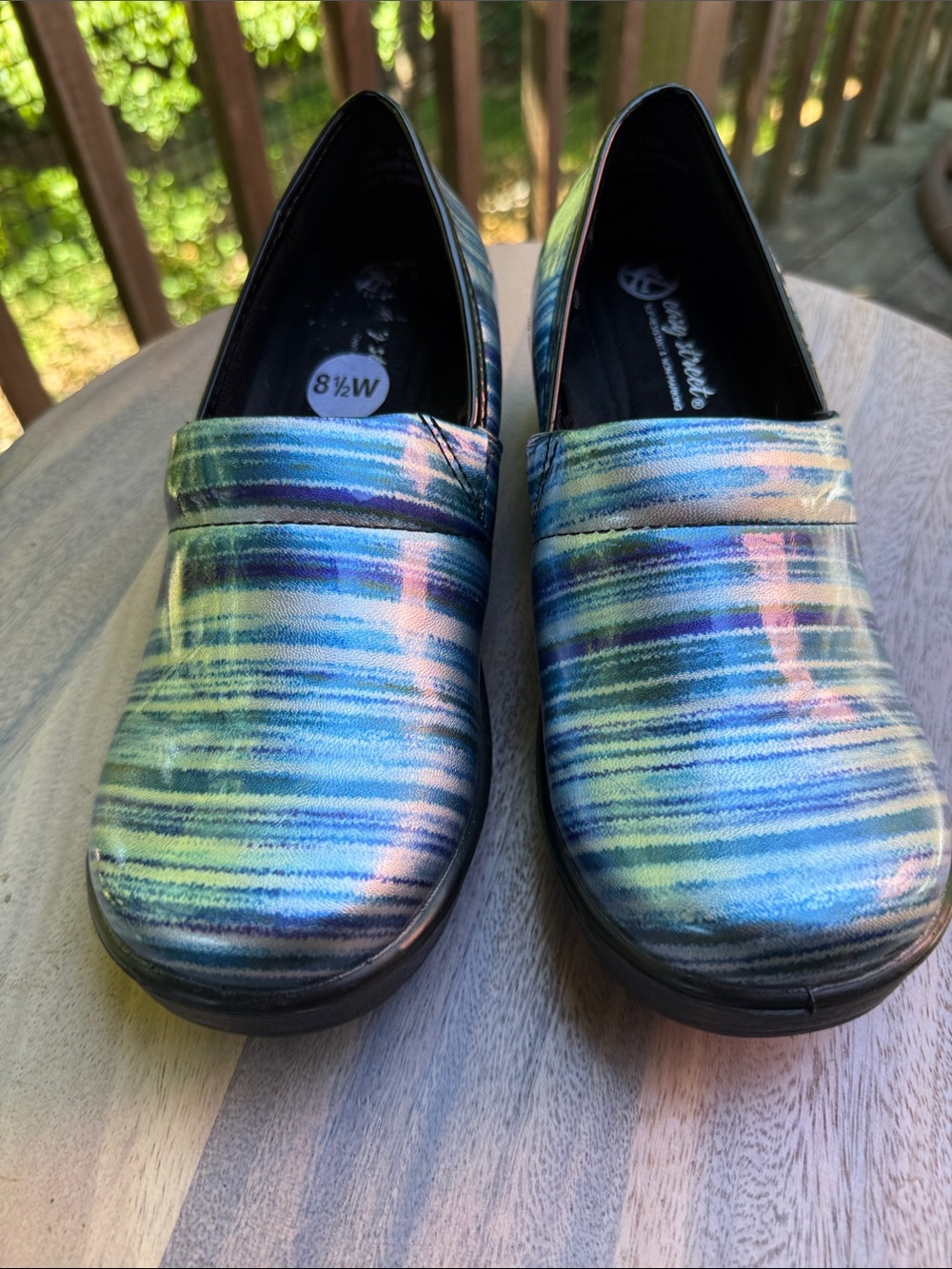 Easy Street Laurie clogs, Metallic blue striped pattern, slip-resistant sole.